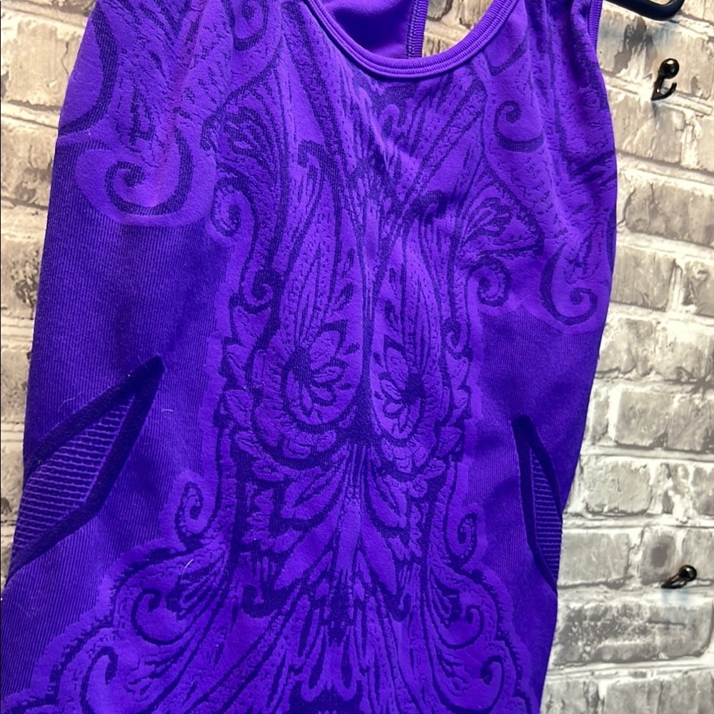 Athleta Tank Top - Picture 2 of 9